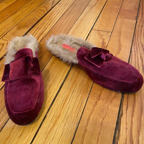 Maroon mules - Picture 1 of 2